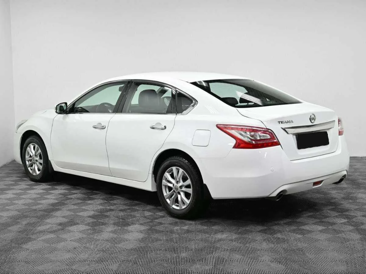 Nissan Teana