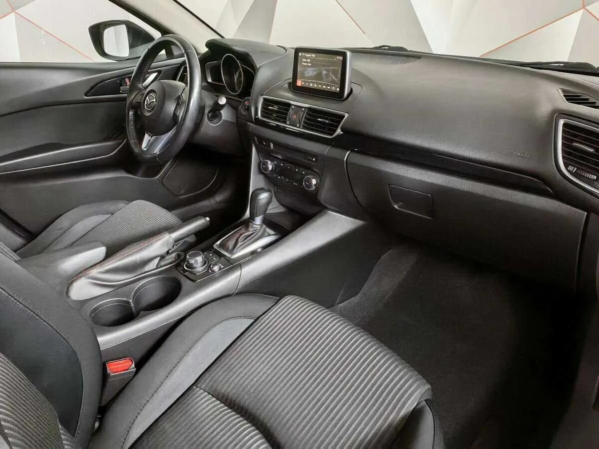 Mazda 3