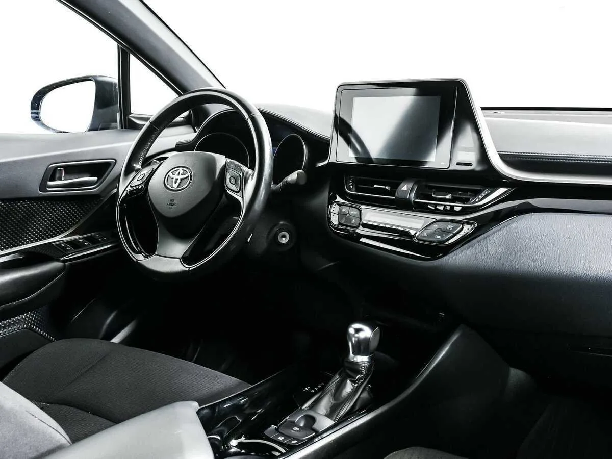 Toyota C Hr