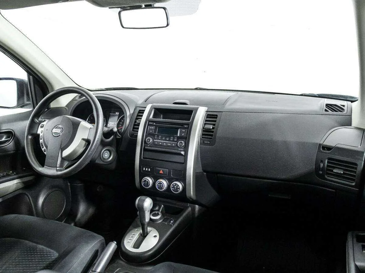 Nissan X Trail
