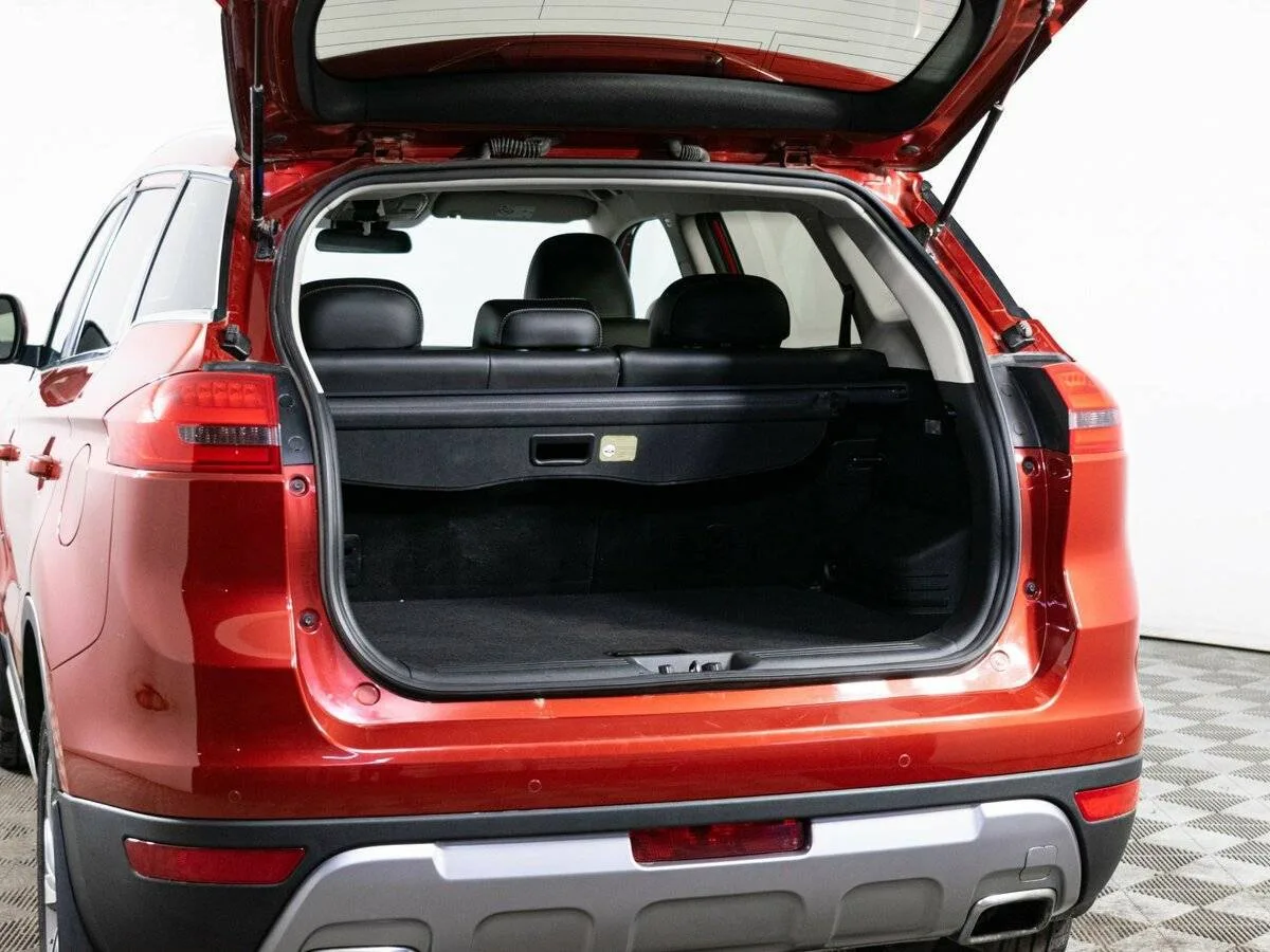 Geely Atlas