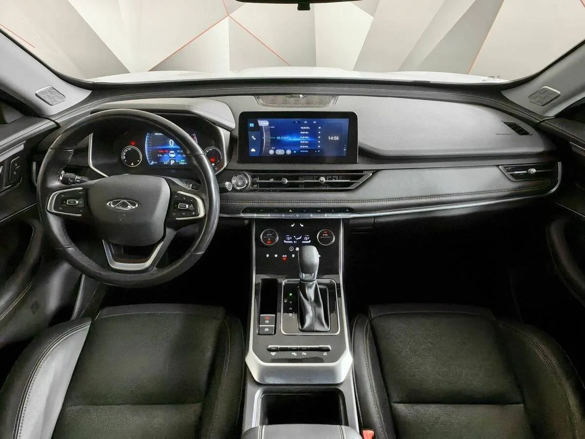 Chery Tiggo 8