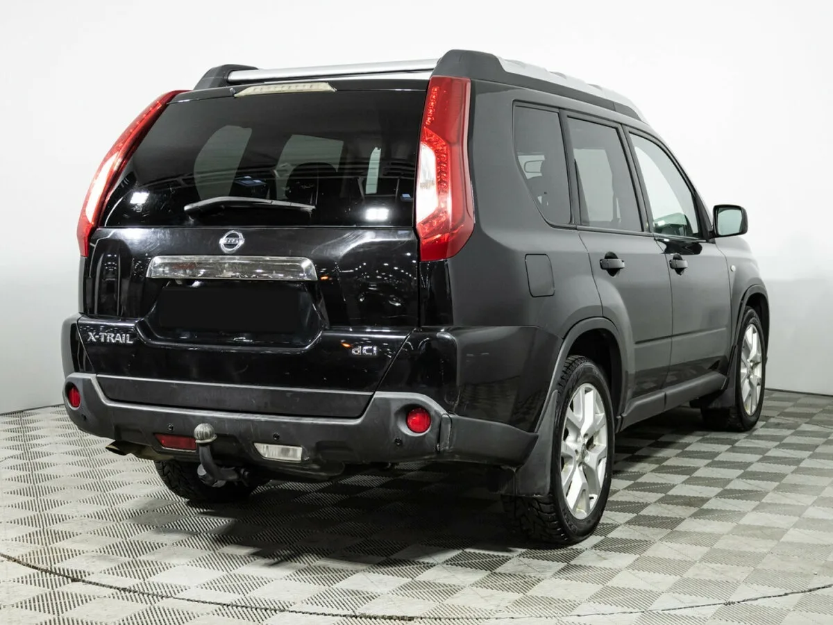 Nissan X Trail
