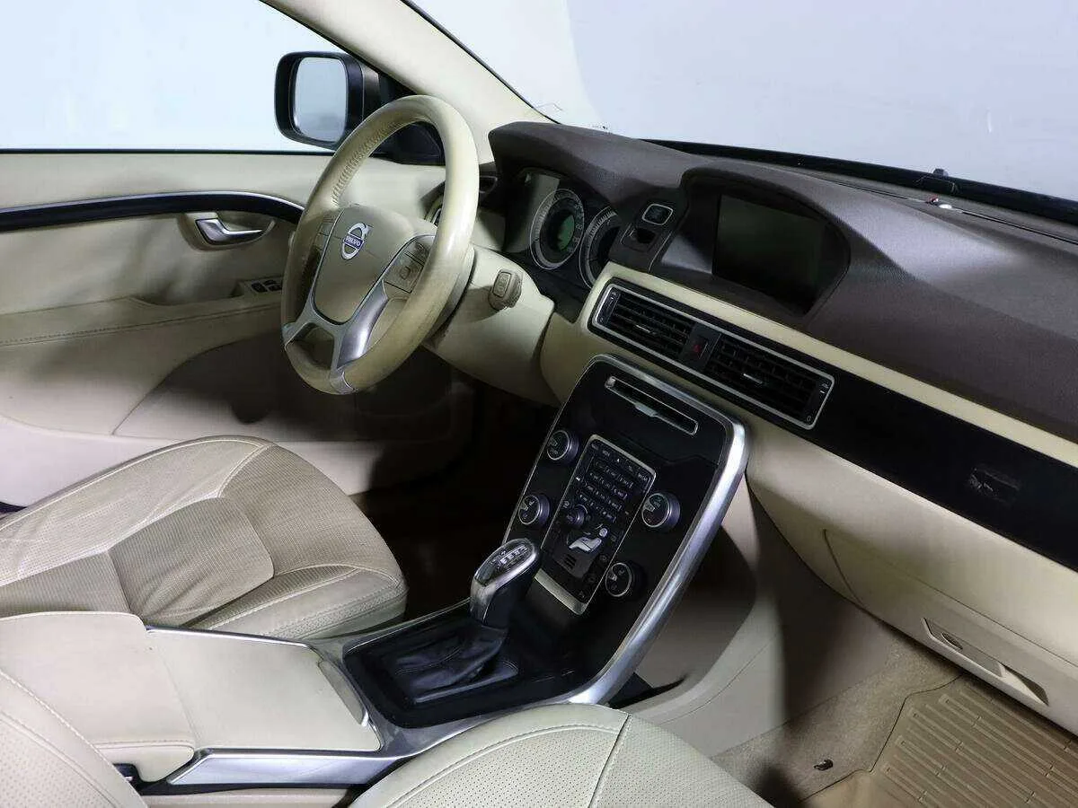 Volvo XC70