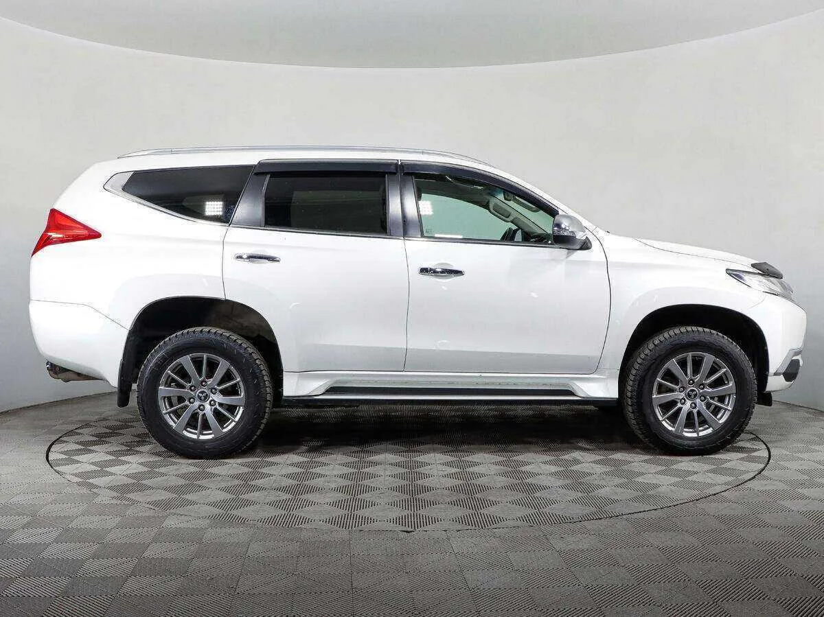 Mitsubishi Pajero Sport
