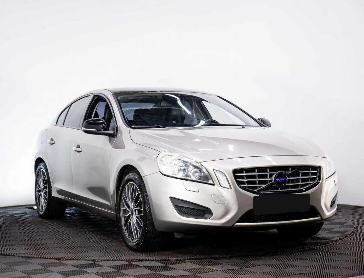 Volvo S60