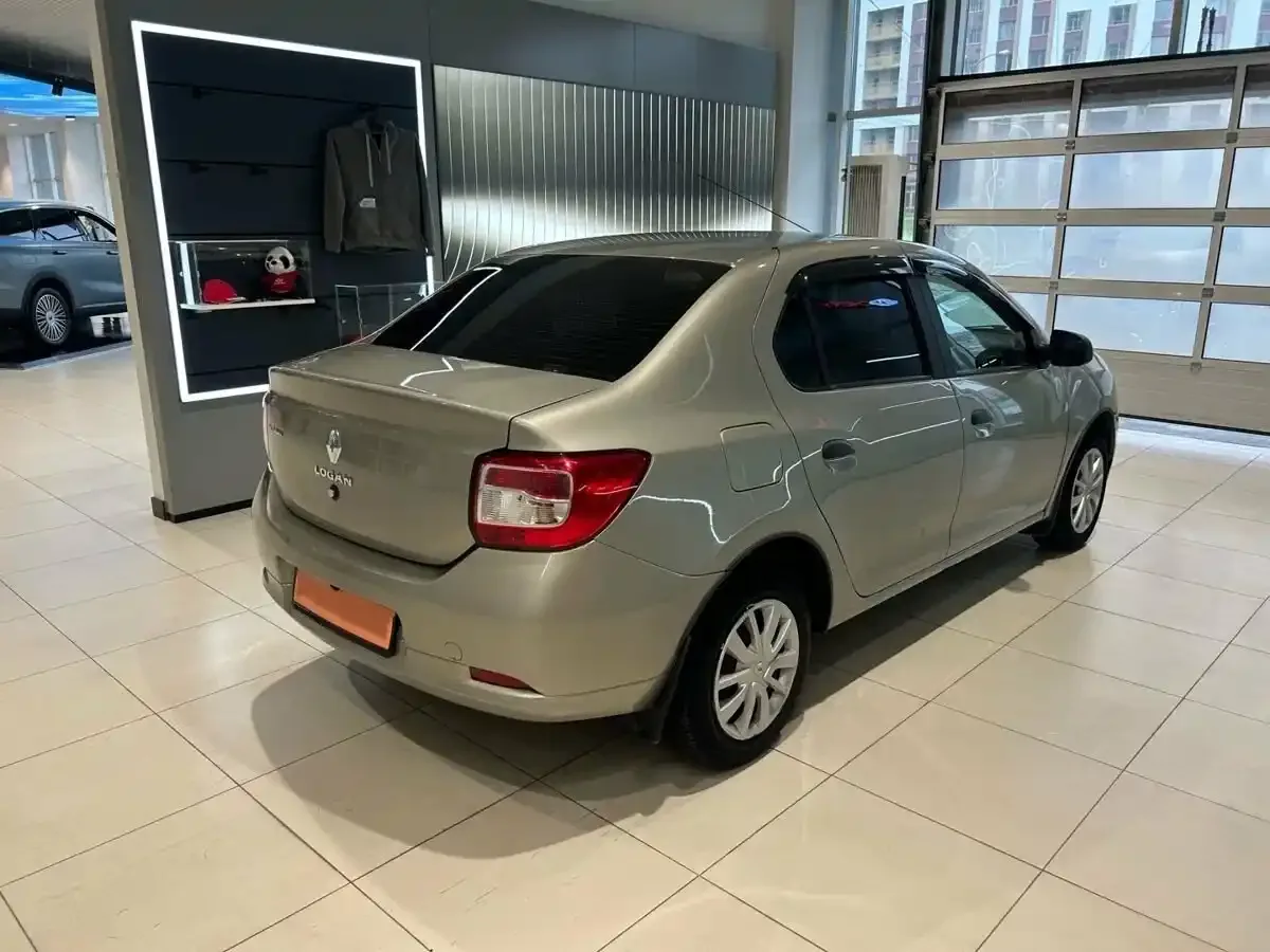 Renault Logan