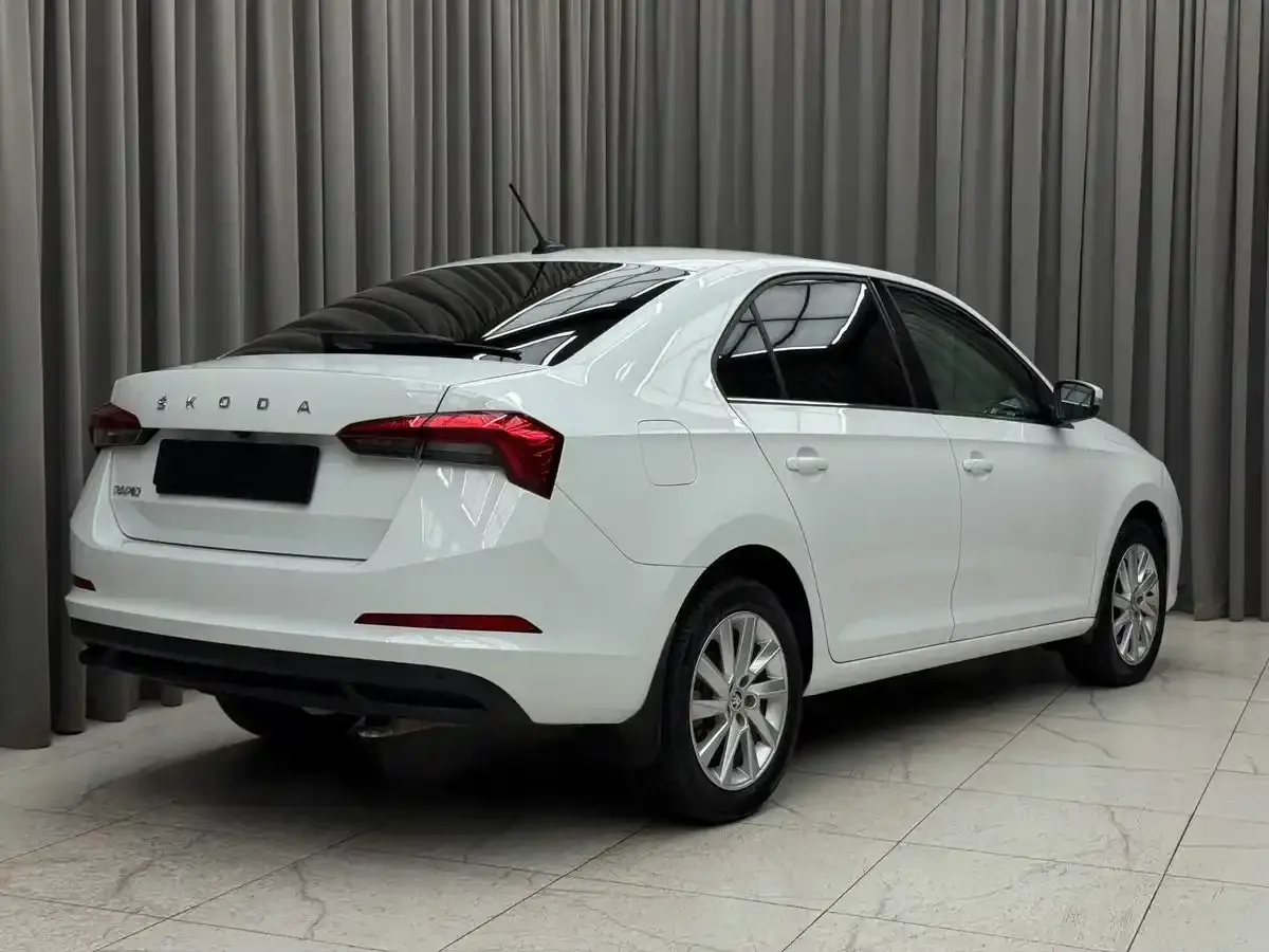 Skoda Rapid