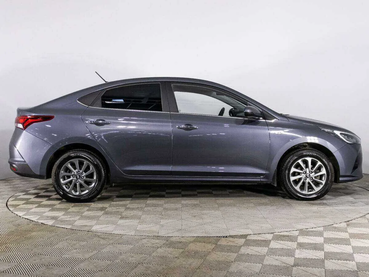 Hyundai Solaris