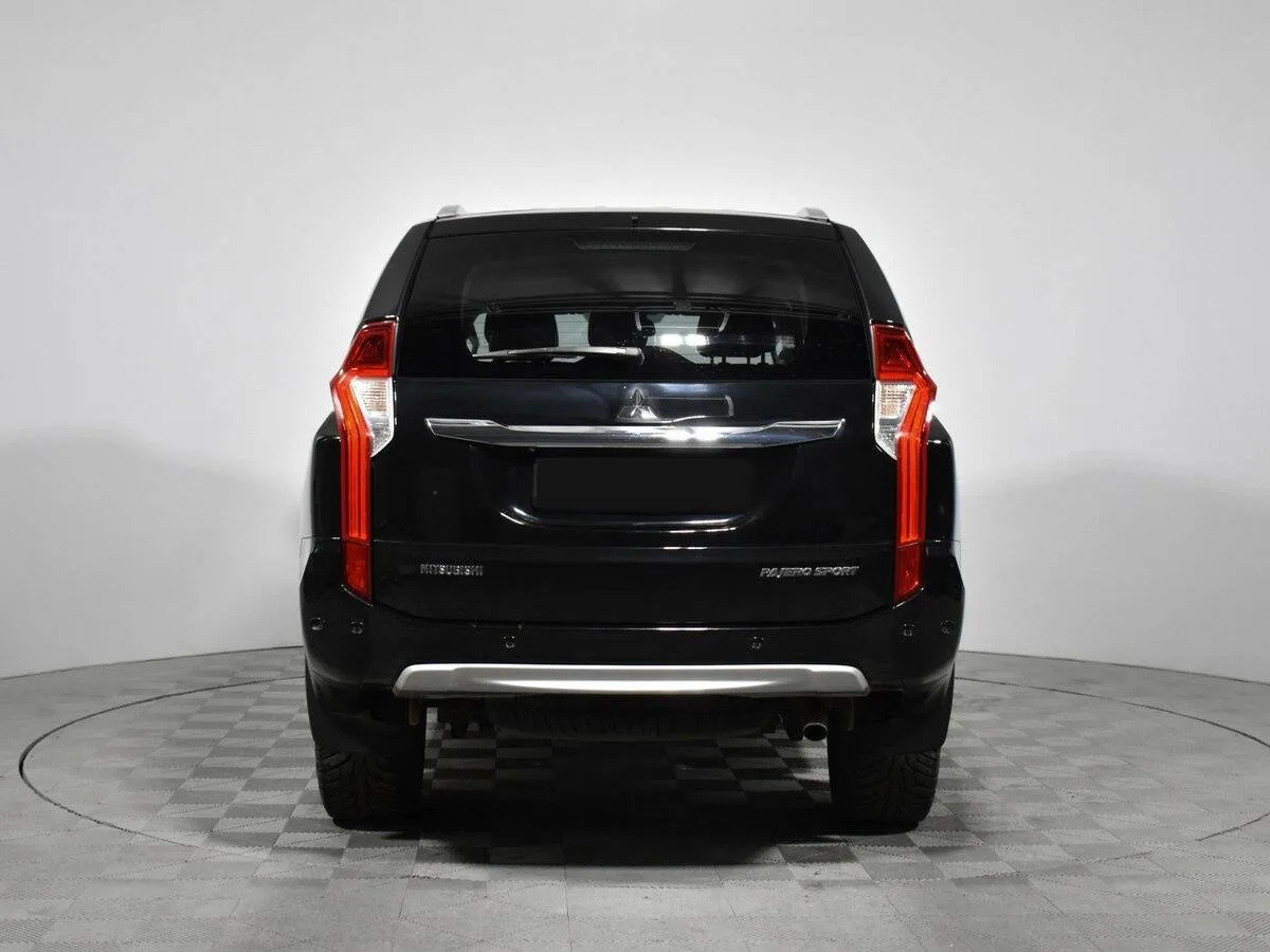 Mitsubishi Pajero Sport