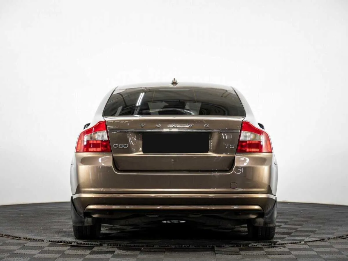 Volvo S80