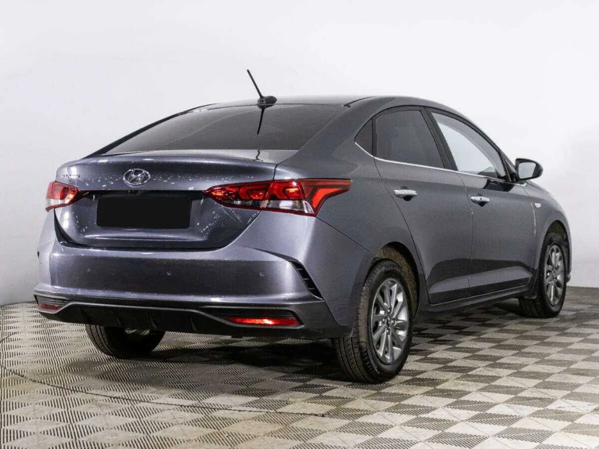 Hyundai Solaris