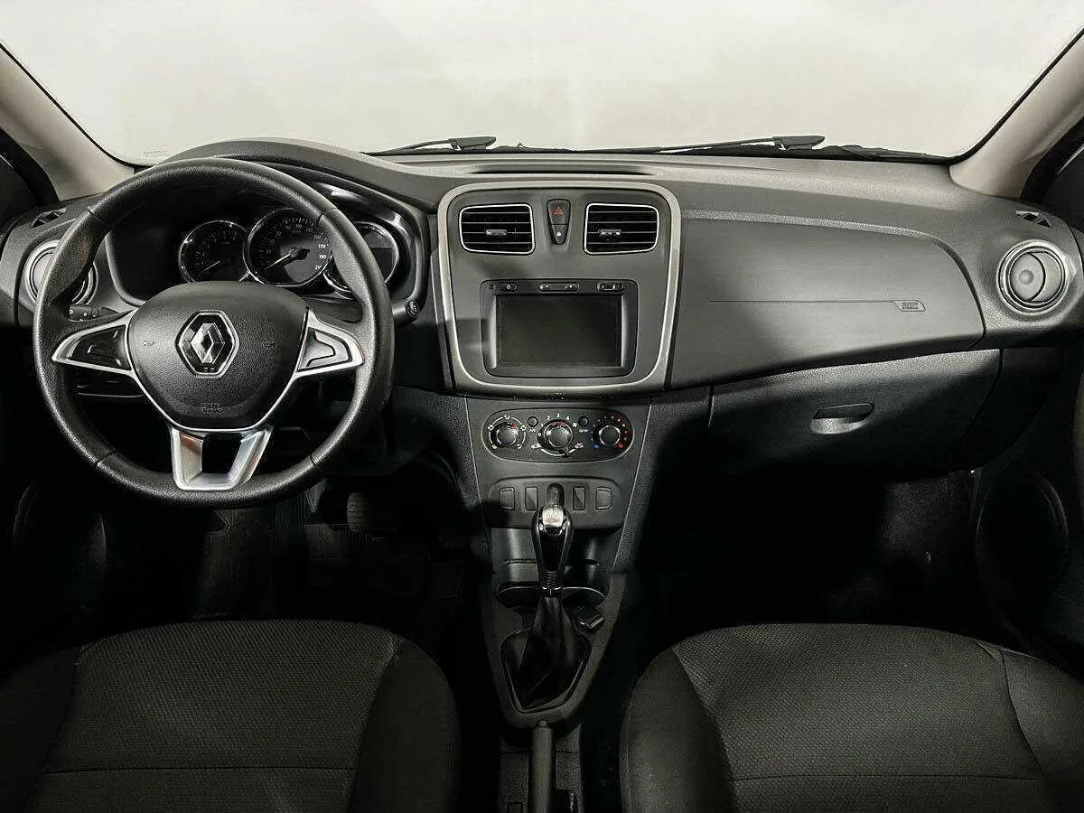 Renault Logan