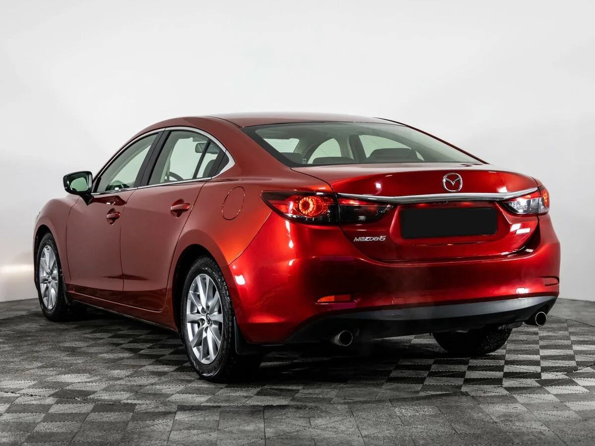 Mazda 6