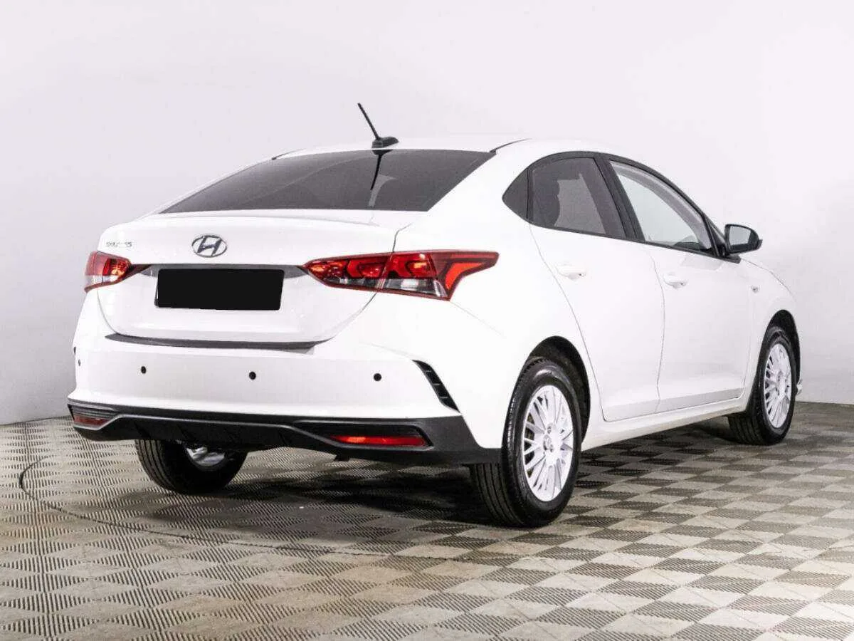 Hyundai Solaris