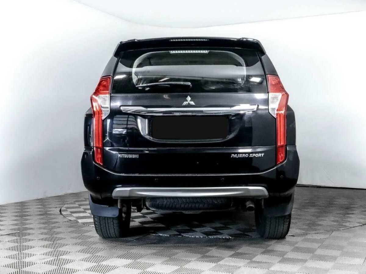 Mitsubishi Pajero Sport