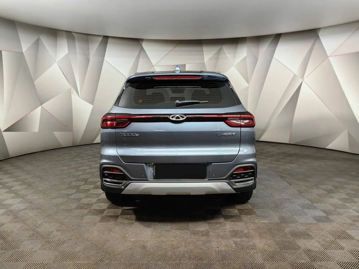 Chery Tiggo 8