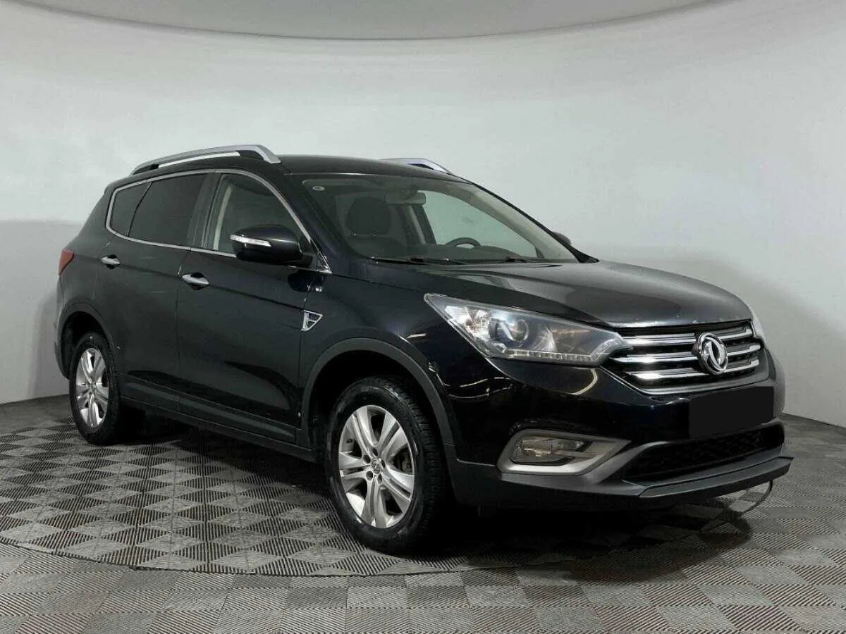 Dongfeng AX7