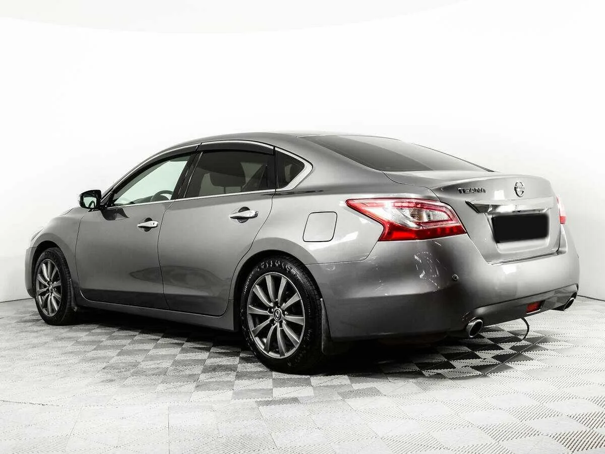 Nissan Teana