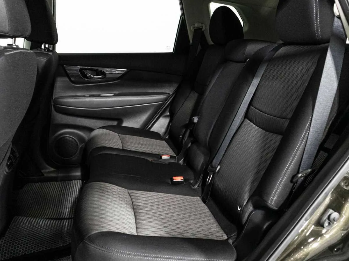 Nissan X Trail