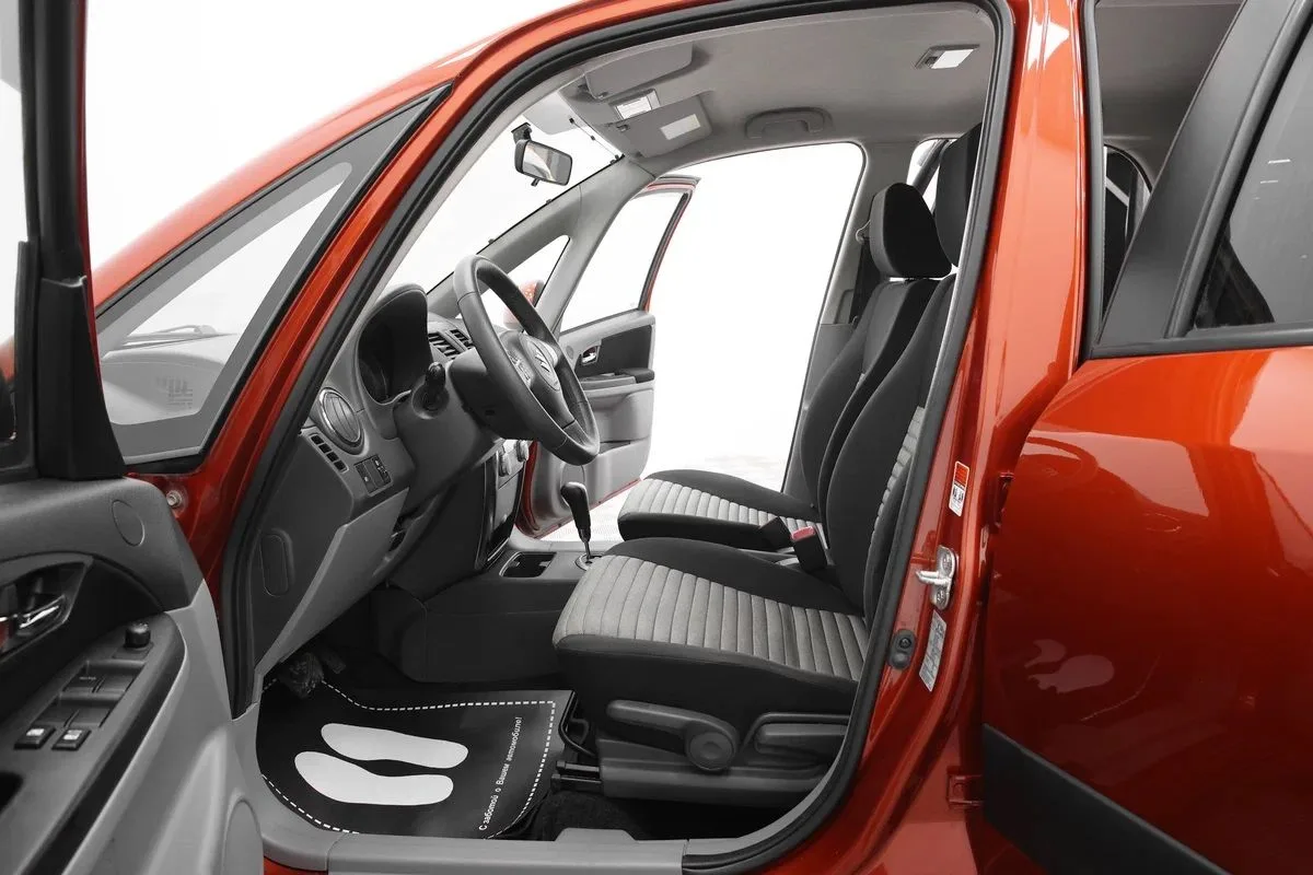 Suzuki SX4