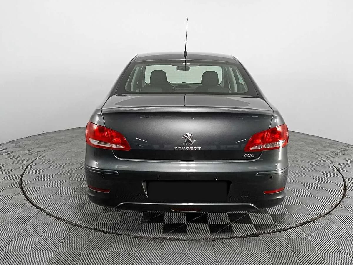 Peugeot 408