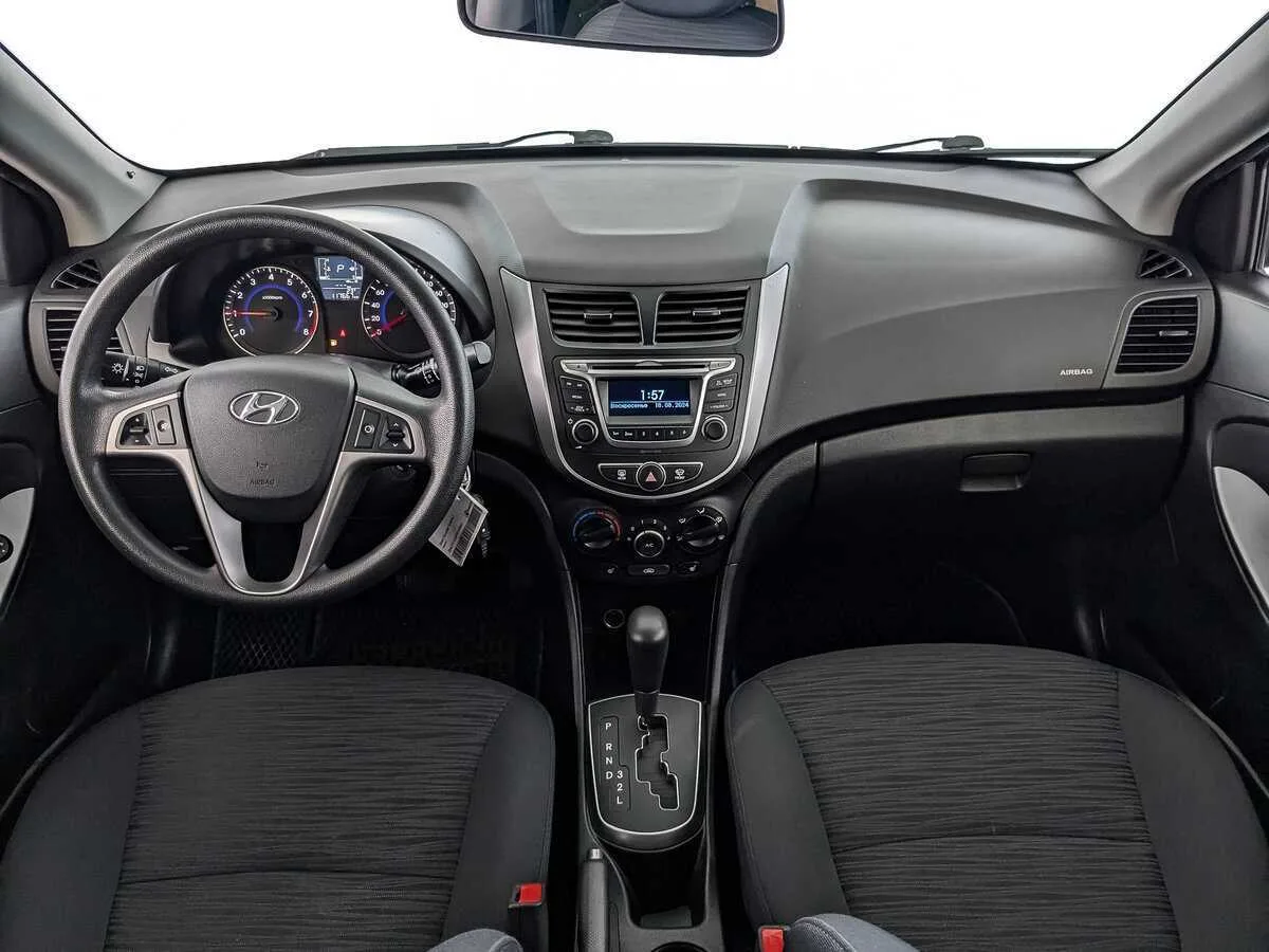 Hyundai Solaris