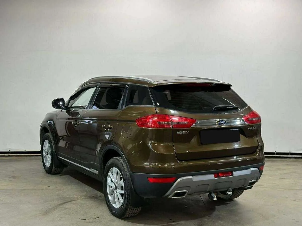 Geely Atlas