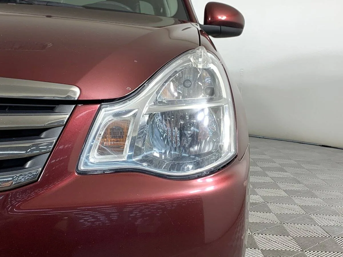 Nissan Almera