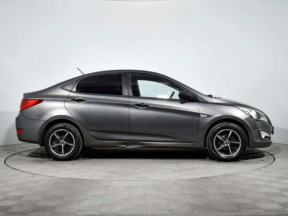 Hyundai Solaris