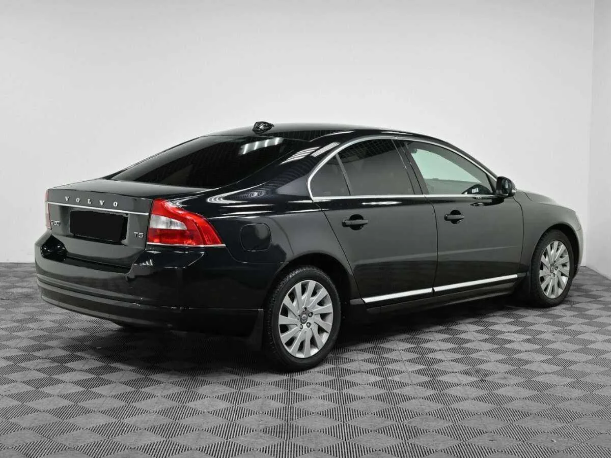 Volvo S80
