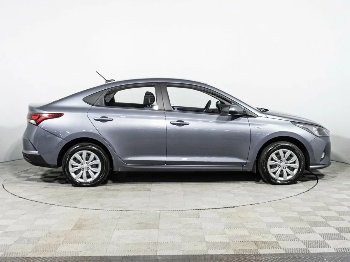 Hyundai Solaris