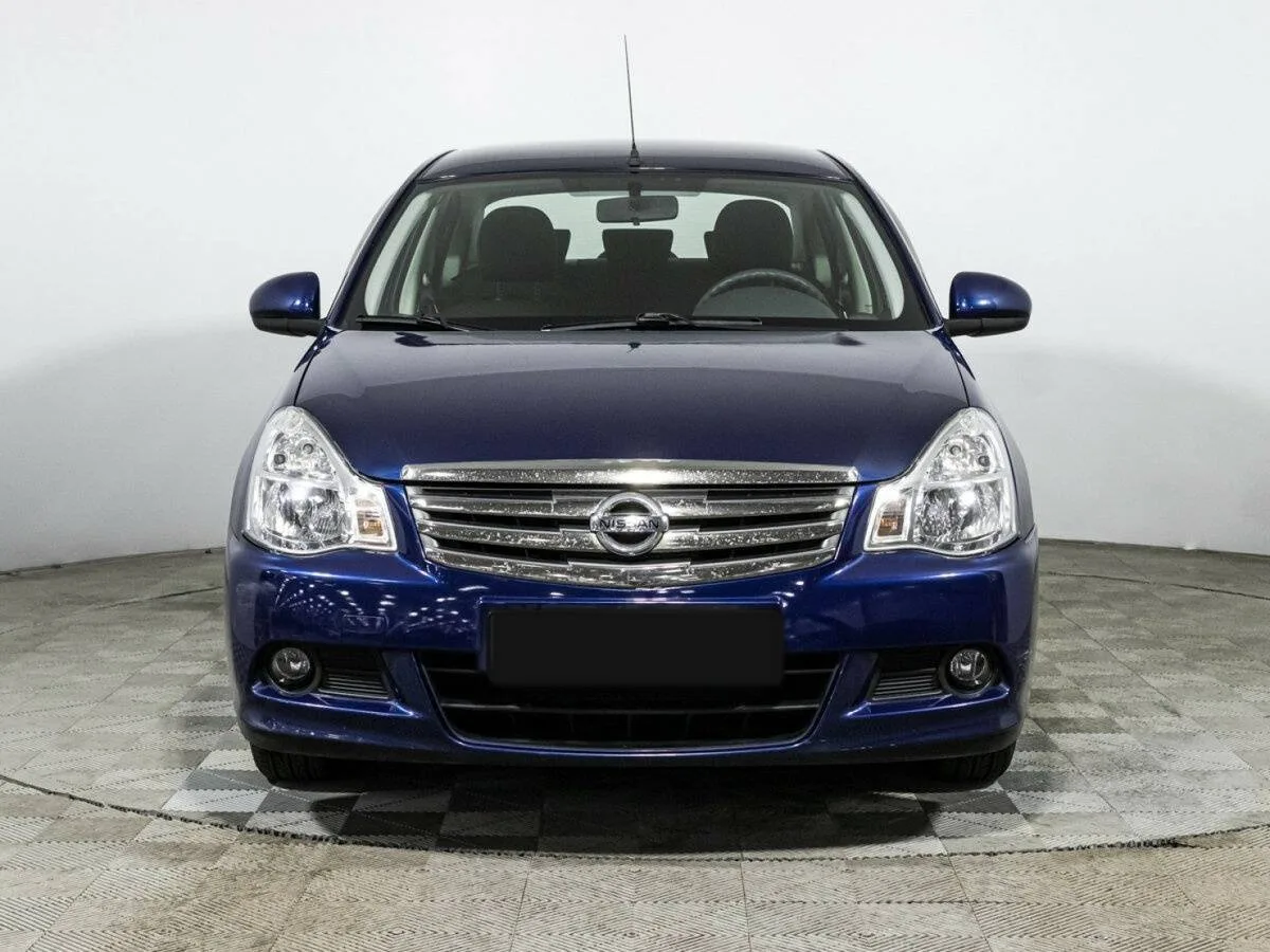 Nissan Almera
