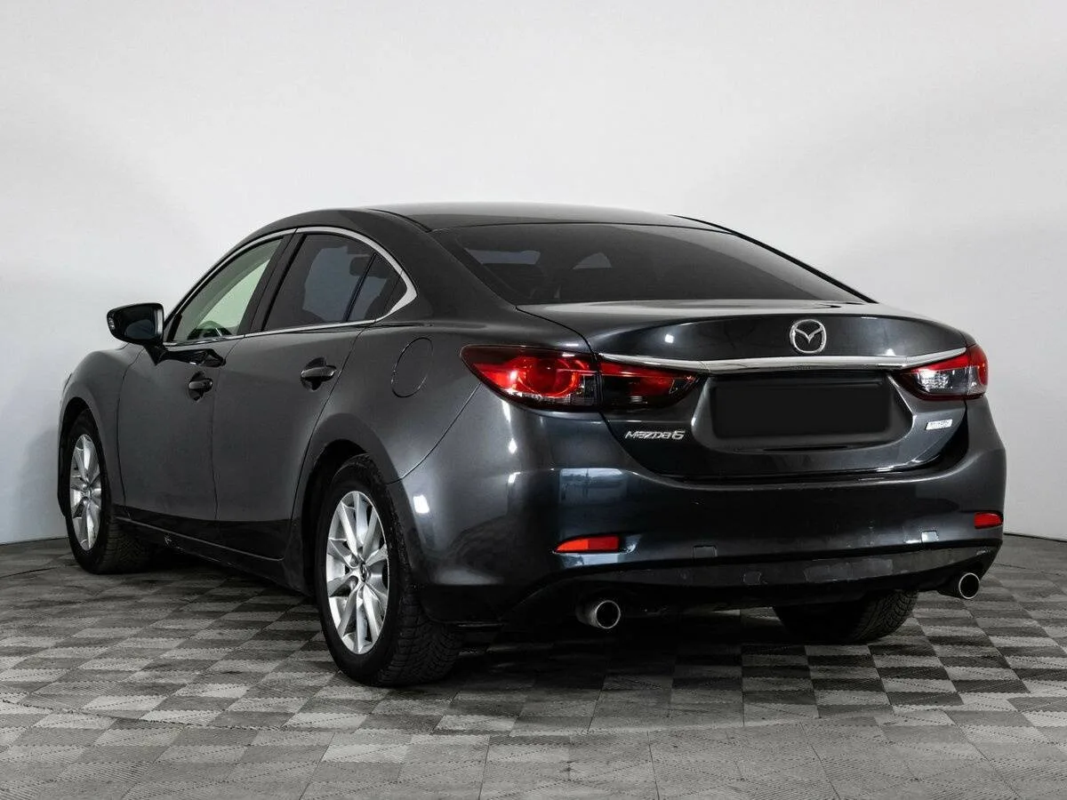 Mazda 6
