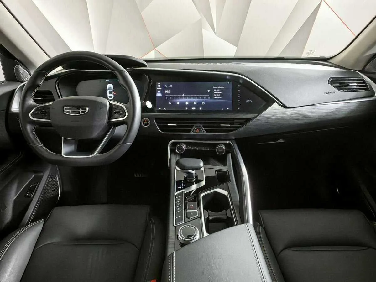 Geely Tugella