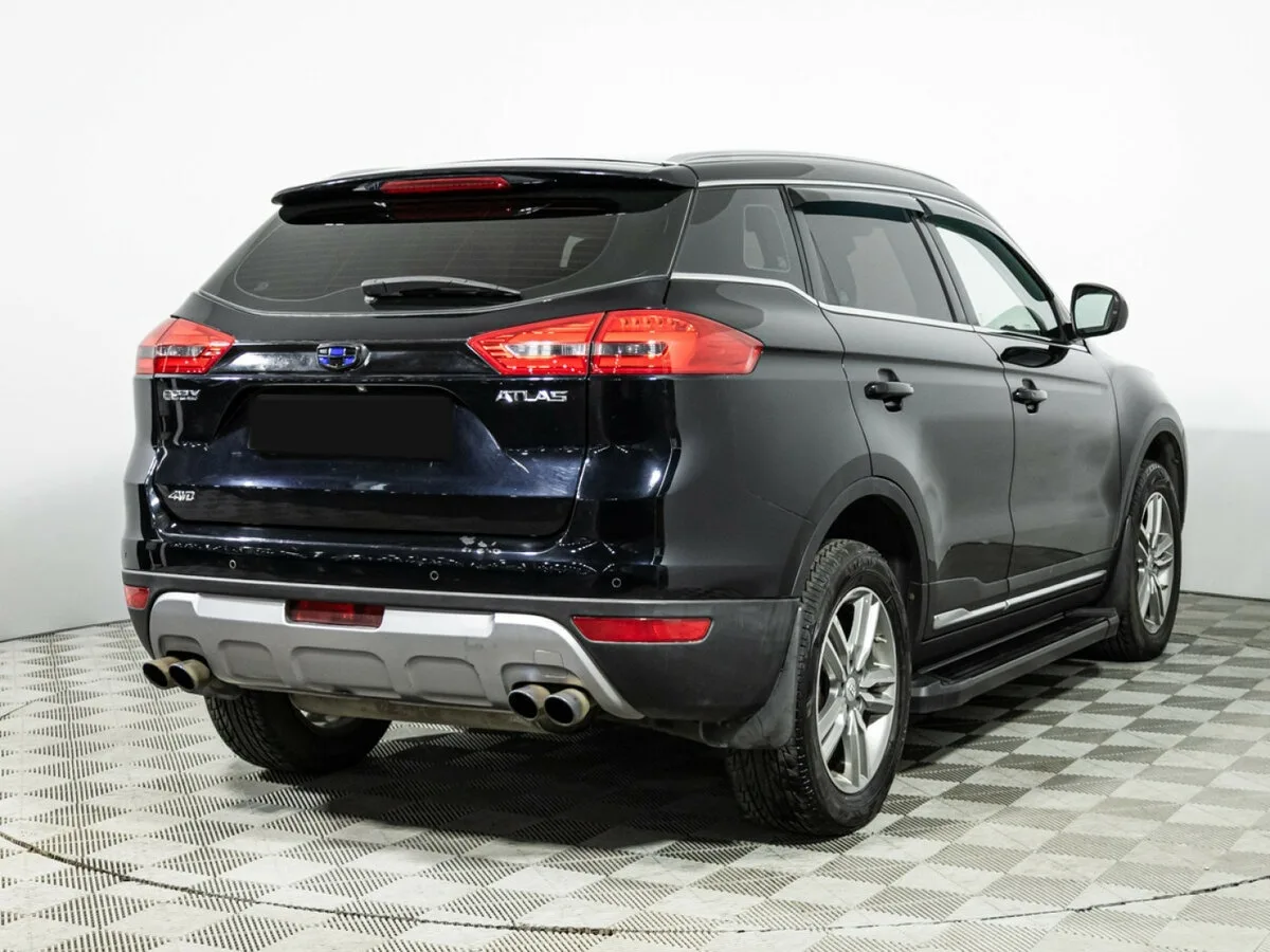 Geely Atlas