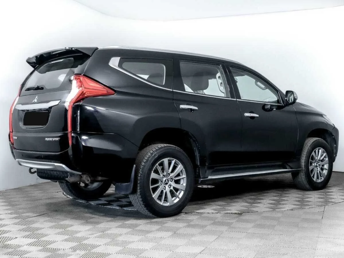 Mitsubishi Pajero Sport