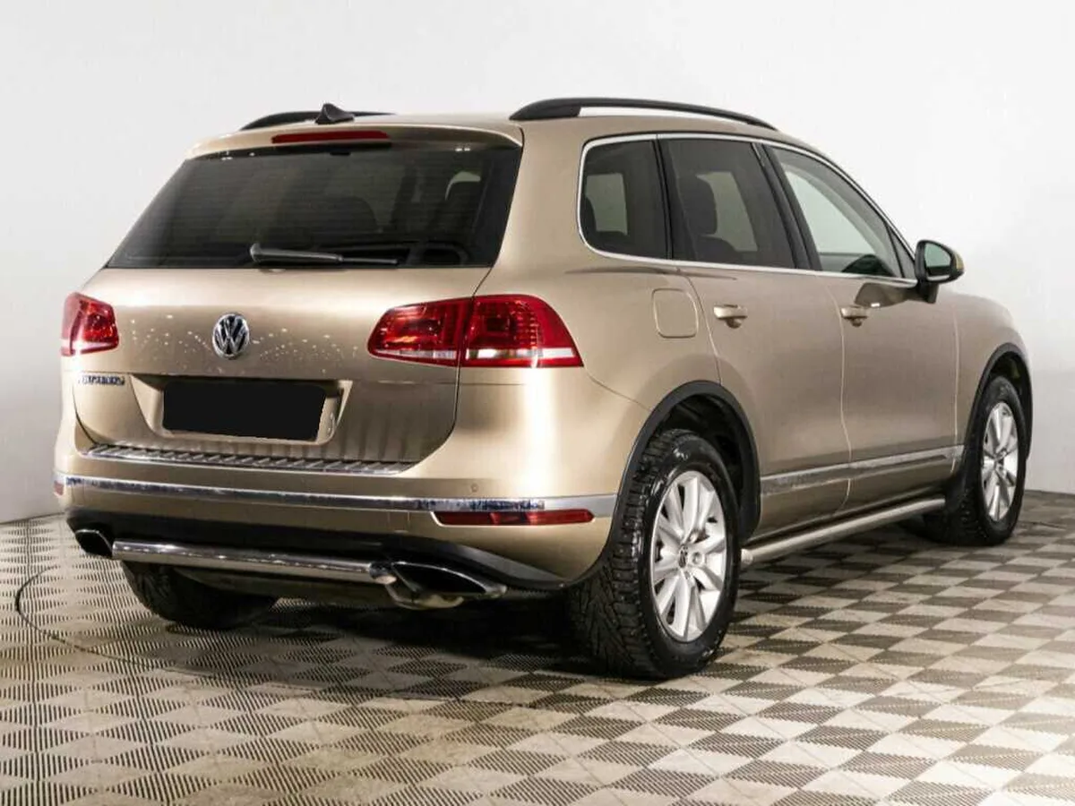 Volkswagen Touareg