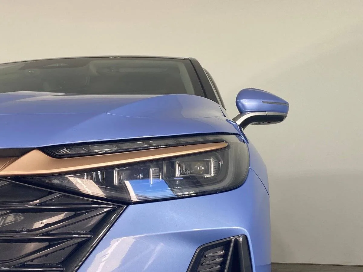 Chery Arrizo 8