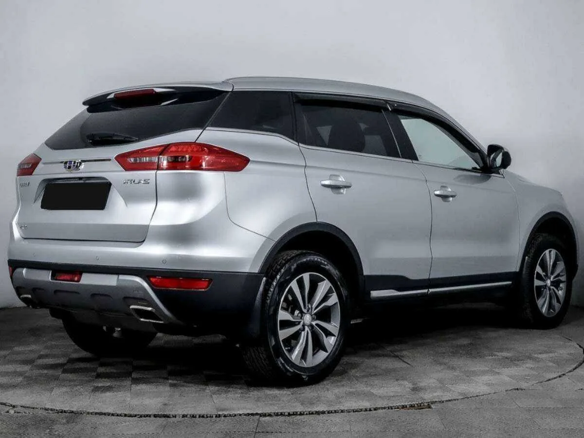Geely Atlas