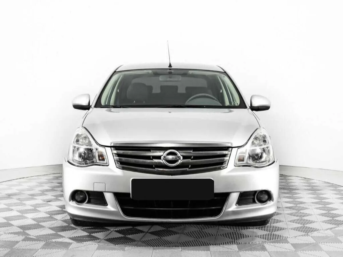 Nissan Almera