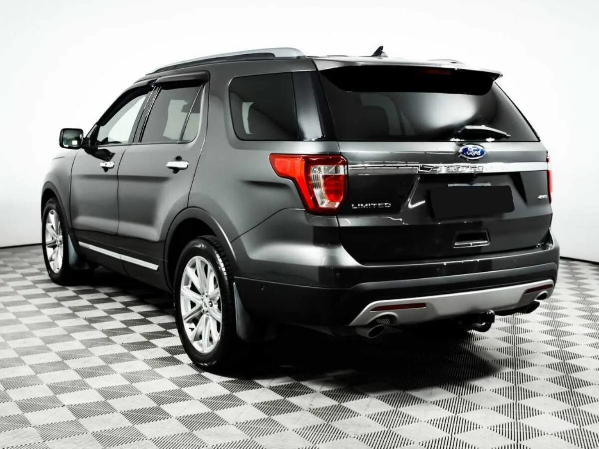 Ford Explorer