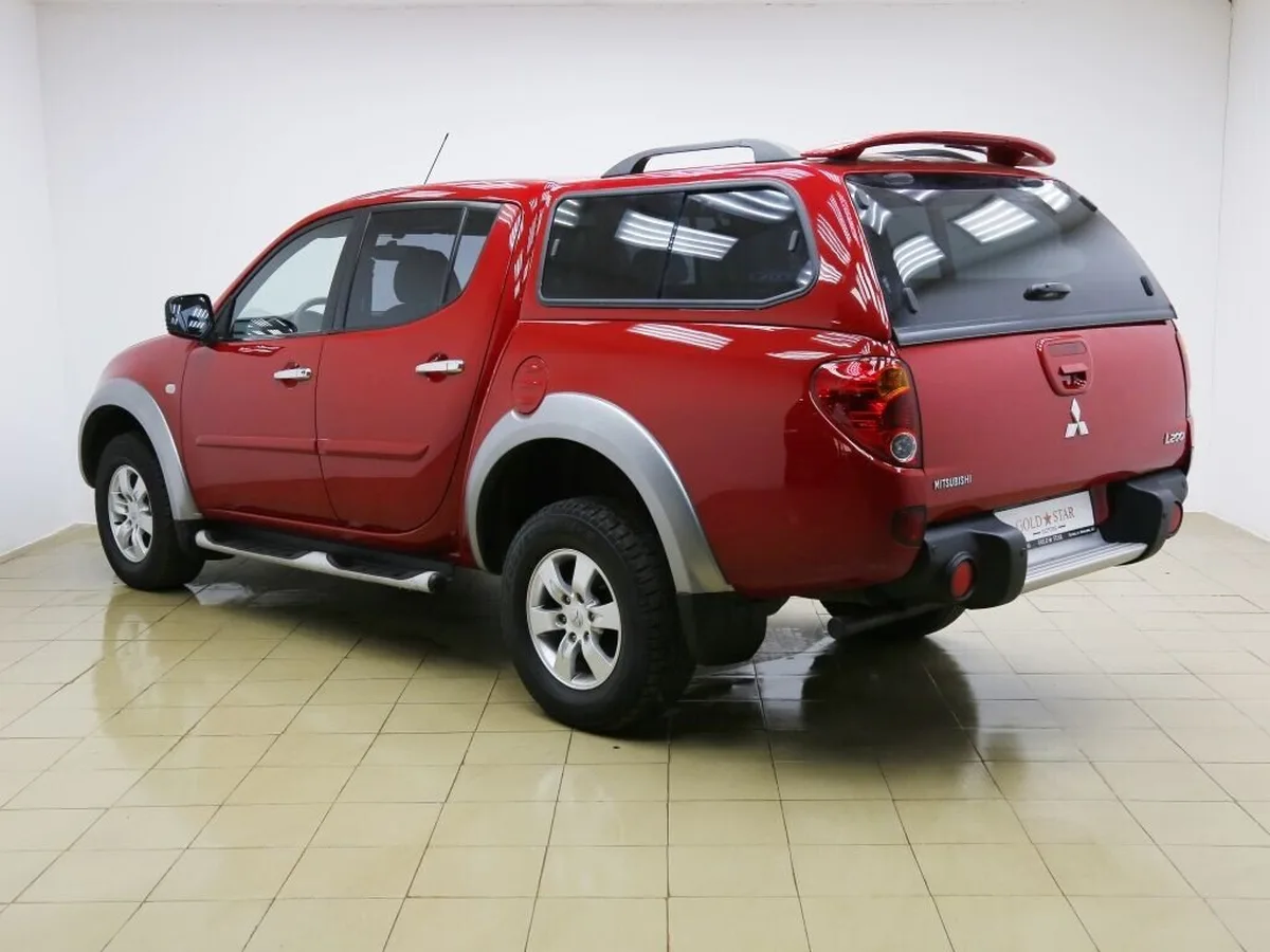 Mitsubishi L200