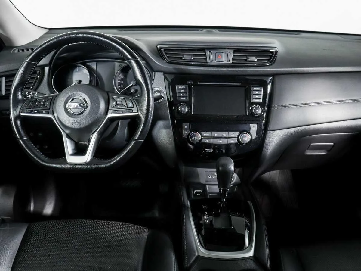 Nissan X Trail