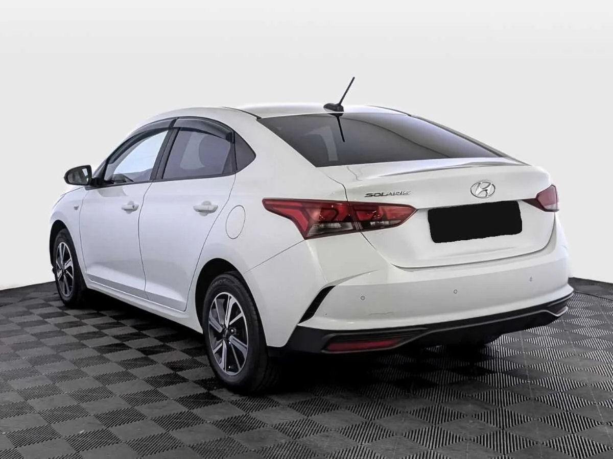 Hyundai Solaris
