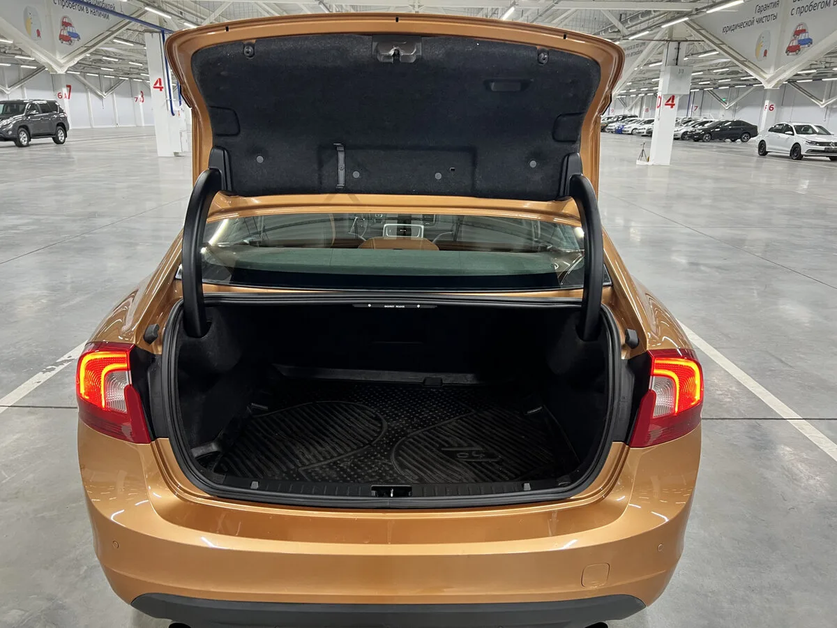 Volvo S60