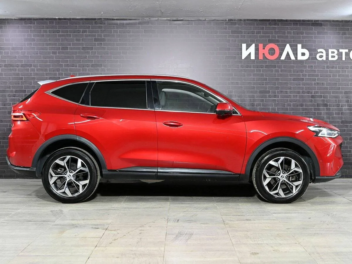 Haval F7