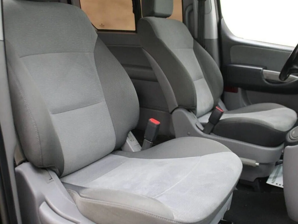Hyundai H-1