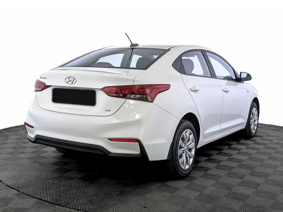 Hyundai Solaris