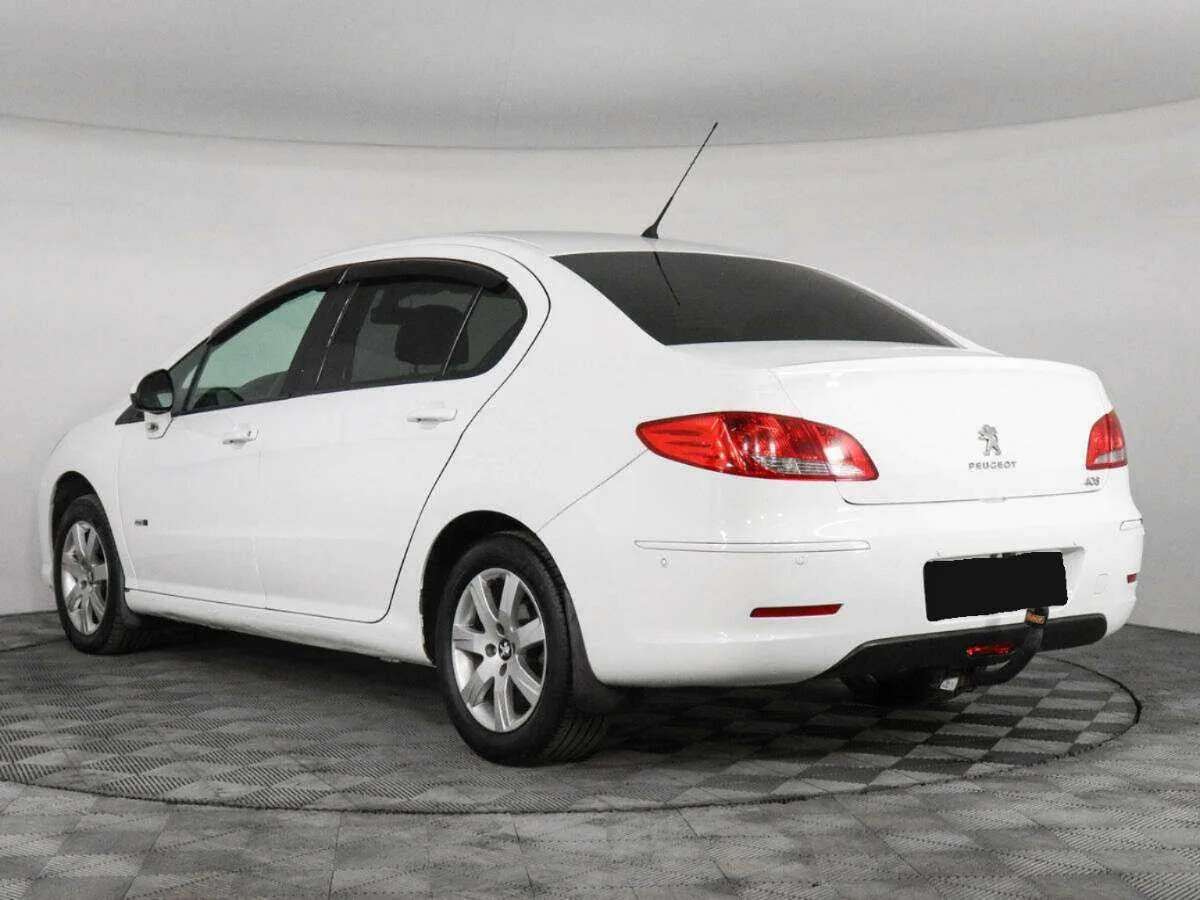 Peugeot 408